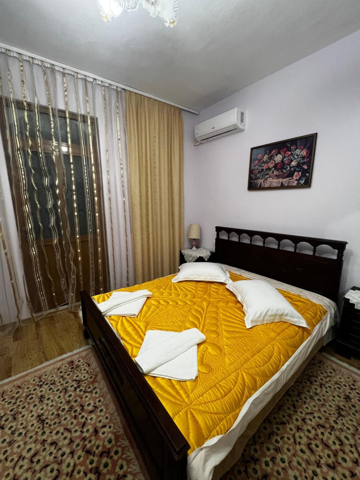 Luigi Guest House Gjirokastër Exterior foto