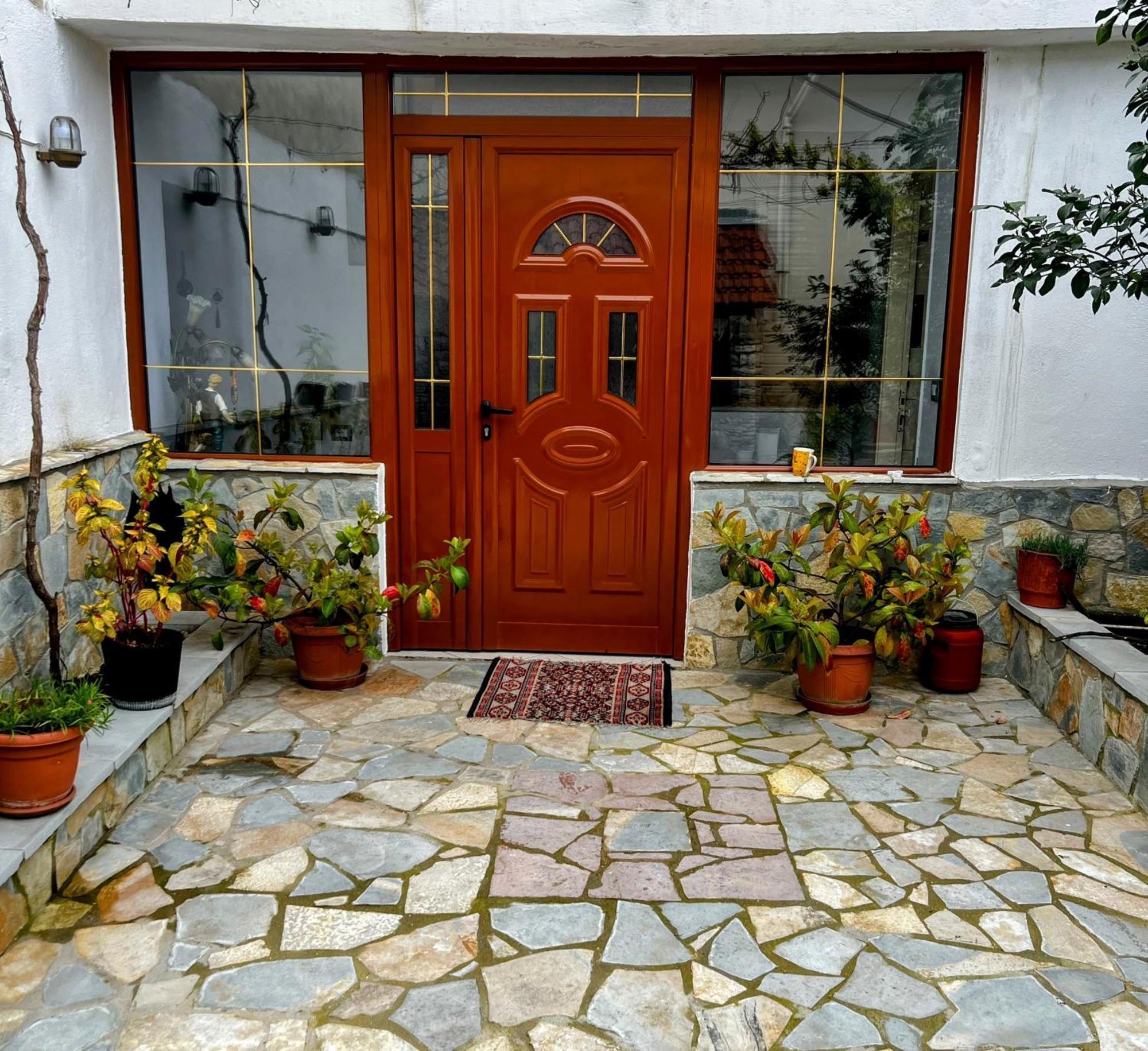Luigi Guest House Gjirokastër Exterior foto